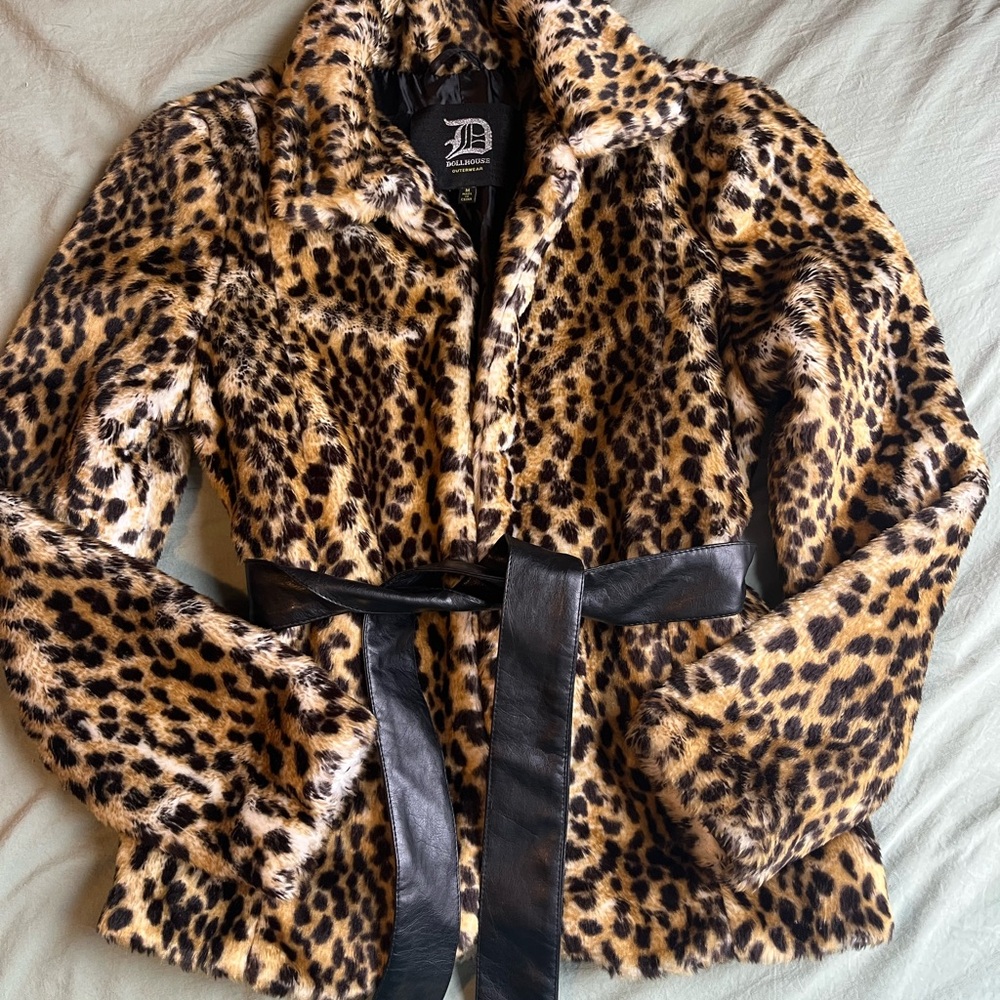 Vintage Y2K Dollhouse Outerwear Fur Coat — Size Medium!!